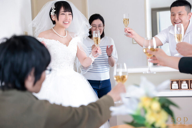 ‘洗脳 NTR’ 「ずっと大好きだった幼馴染が結婚して幸せになるなんて許せない！」 ボクだけの響にするために感情崩壊洗脳、ニチャつきが止まらないほどの背徳SEX 夏目響