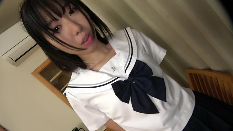 セーラー服を濡らさないで、嫌よ雨よ天気予報が外れて…（SHIC-301）