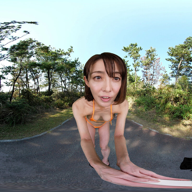 【VR】「ギリギリ着エロVR 露出狂の女」 見られたい願望強めの破廉恥熟女 松山まなか