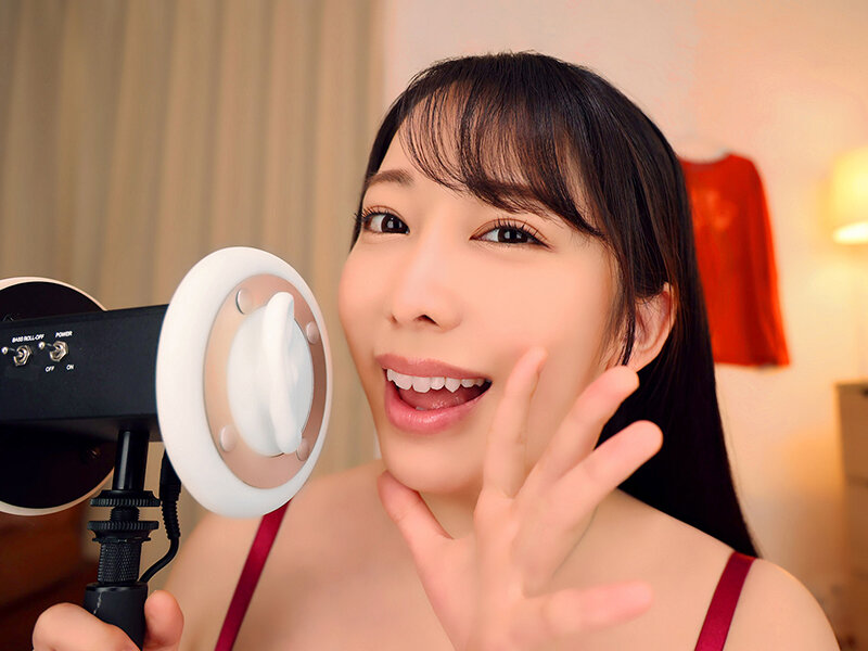 【VR】ず～っと至近距離で見られながら耳舐めASMR＆囁き淫語でオナニー指示される顔面特化JOI