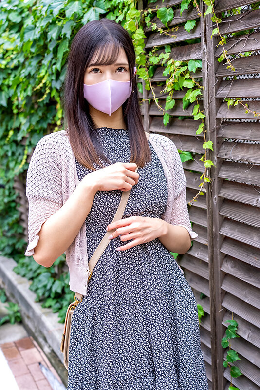 顔出し！素人女子大生！現役学生モデルすずちゃん（21）身長170cm別世界のスーパー美ボディ。乳首ビンビンに勃起してうねる連続中イキ！モデル事務所所属決定！